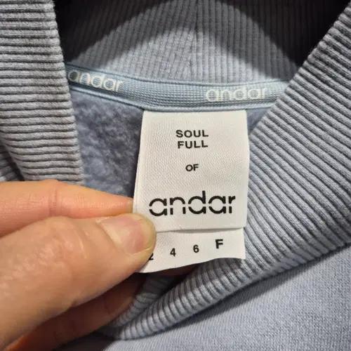 andar 하늘색 하이넥 맨투맨 티셔츠 5