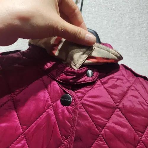 버버리 핑크 퀼팅 자켓 아동 7