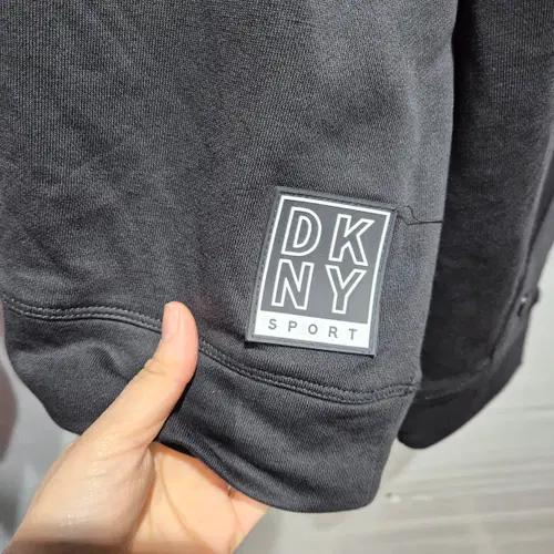 DKNY 블랙 맨투맨 티셔츠 4