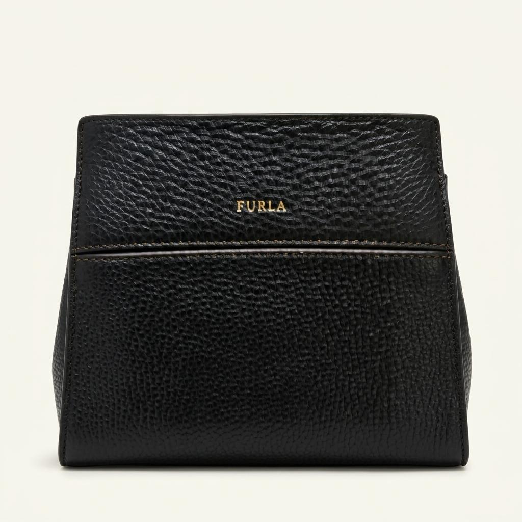 FURLA 블랙 가죽 토트백 1