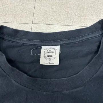 반스 오프더 월 프린팅 반팔티 5