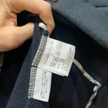 버버리 런던 로고 후드집업 블랙 9
