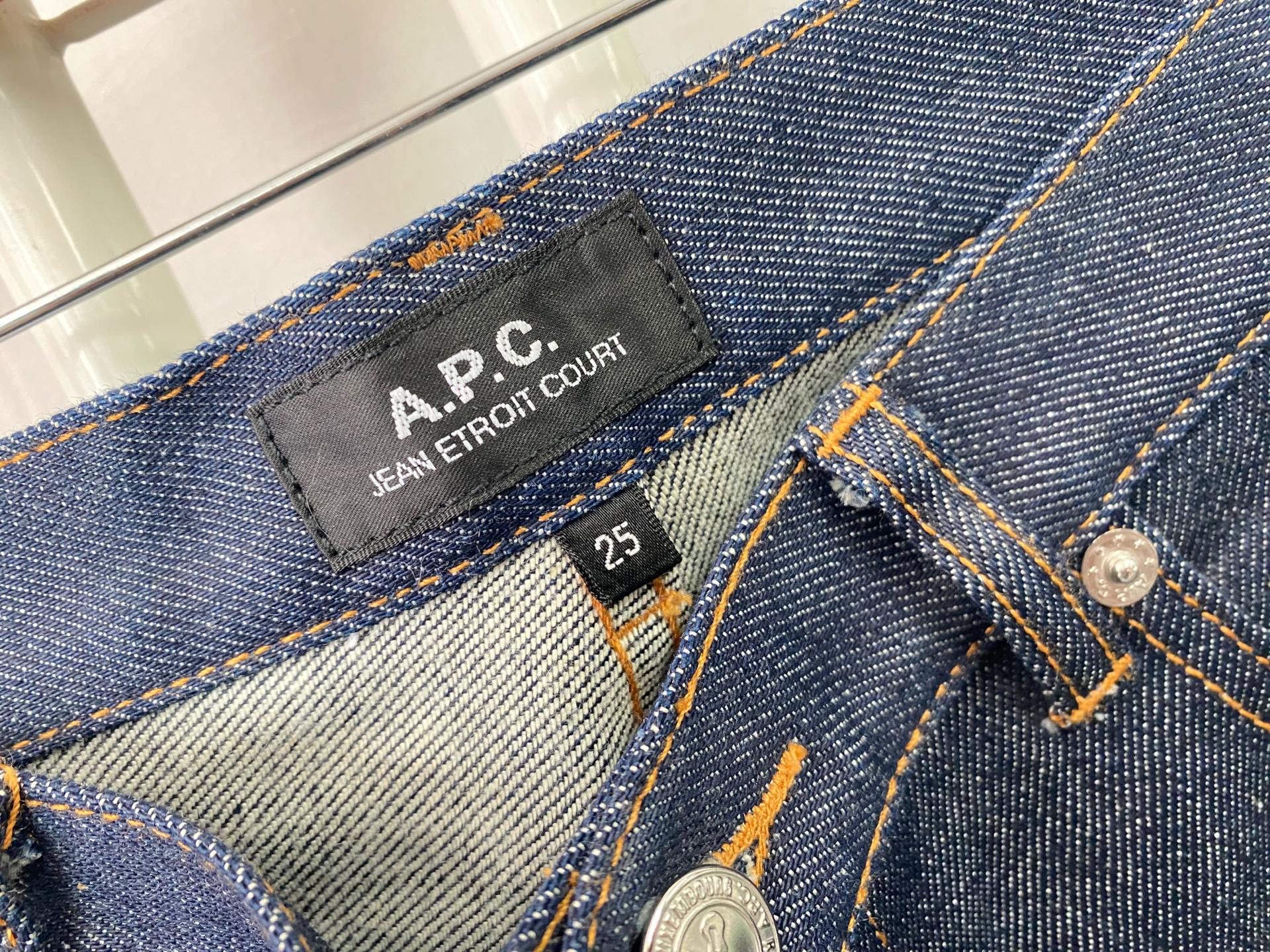 A.P.C. 아페쎄 쁘띠 스탠다드 생지 데님 팬츠 25 4