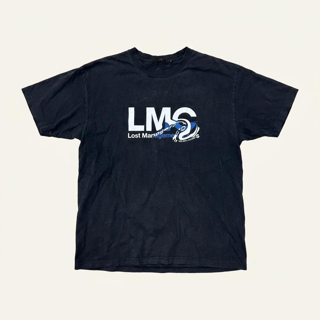LMC 웨이브 빅로고 반팔티 1