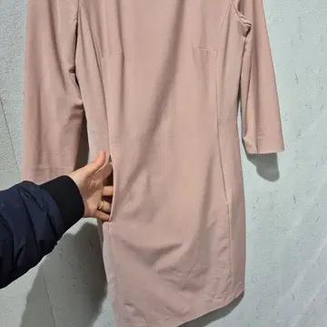 띠어리 핑크색 7부 소매 원피스 5