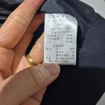 레니본 퍼프소매 블랙 자켓 7
