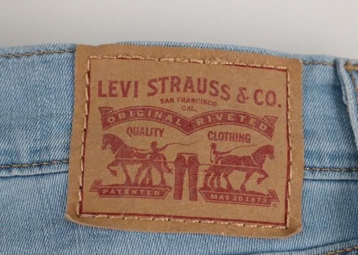 LEVI'S 8