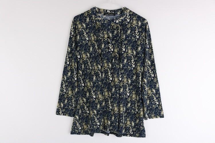 LADIE'S FASHION 3