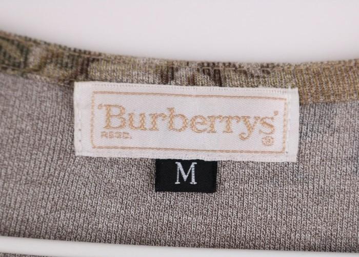 BURBERRY 9