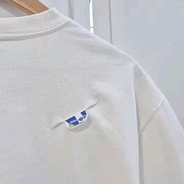 아더에러 디스토트 로고 스티치 홀 반팔티 A1 10