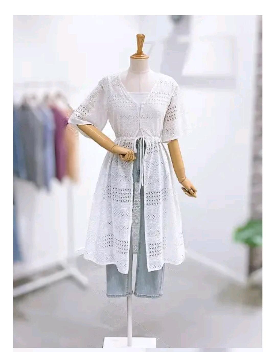 렉코브 펀칭 레이스 자수 원피스 화이트 2