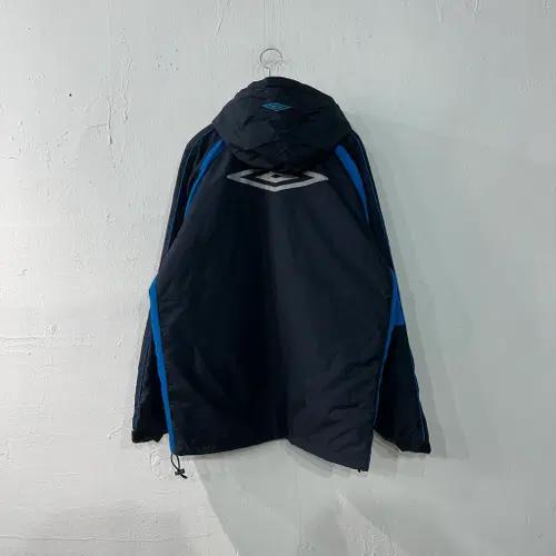 엄브로 빅로고 점퍼 XL 2