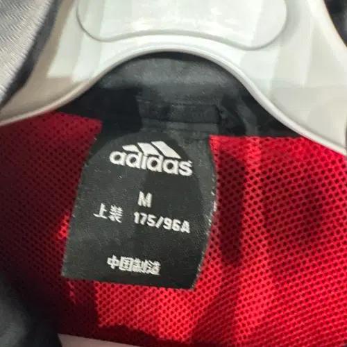 아디다스 리버풀 바람마깅 자켓 M 4