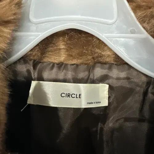 CIRCLE 써클 퍼 자켓 4