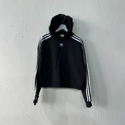 아디다스 크롭 후드티 2