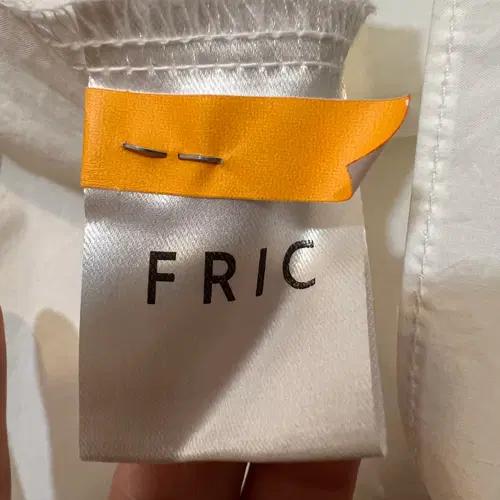 프릭 FRIC 여성 아이보리  크롭블라우스 오버핏블라우스 8