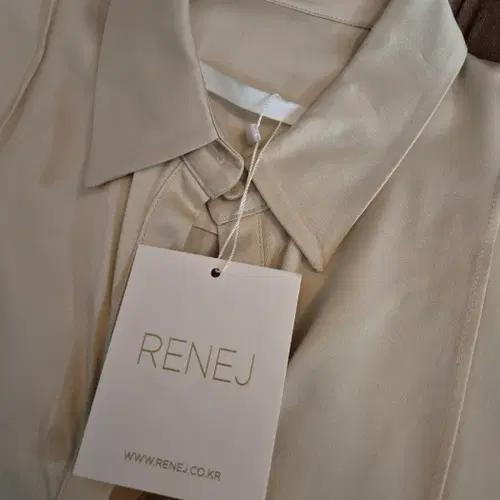새제품)RENEJ 여성 실크긴팔블라우스 FREE 8