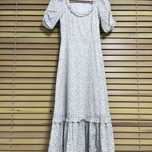 앤아더스토리즈 여성 유넥잔꽃프릴롱원피스 32사이즈 3