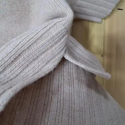 수입)베르니스 캐시미어울혼방릴렉스니트M 7