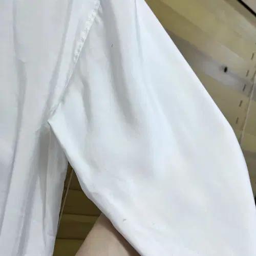 셀럽샵 여성 루즈핏블라우스 M사이즈 9