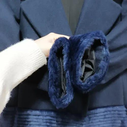 다이안 본 퍼스텐버그 여성 래핏퍼코트 7