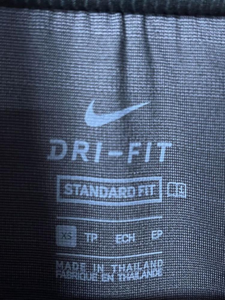 A3369 [NIKE] 나이키 반집업 XS 5