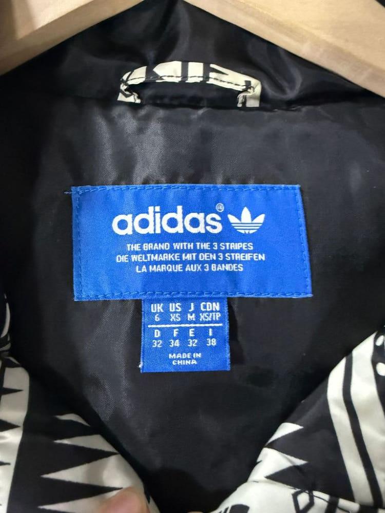 A2469 [ ADIDAS ] 아디다스 패딩 조끼 [ SIZE 6