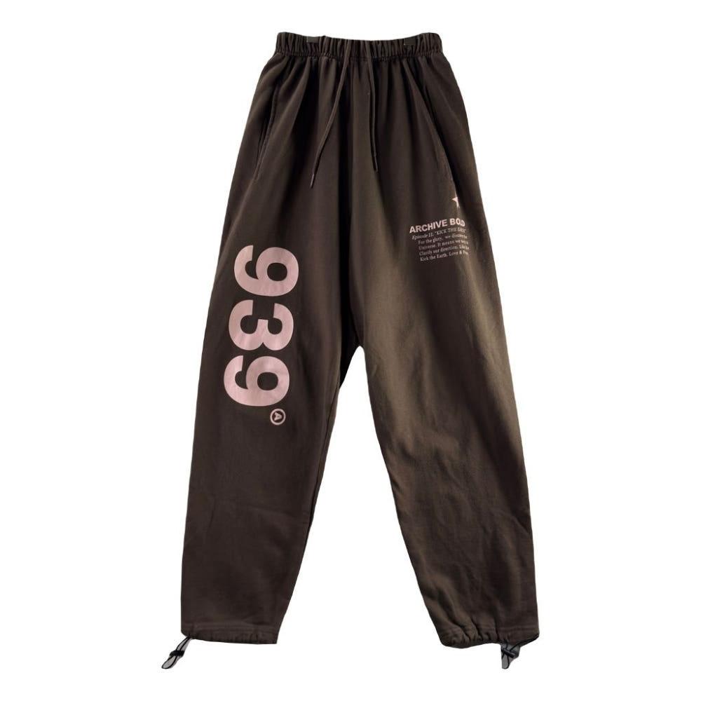 A2444 아카이브볼드 츄리닝  SIZE 3