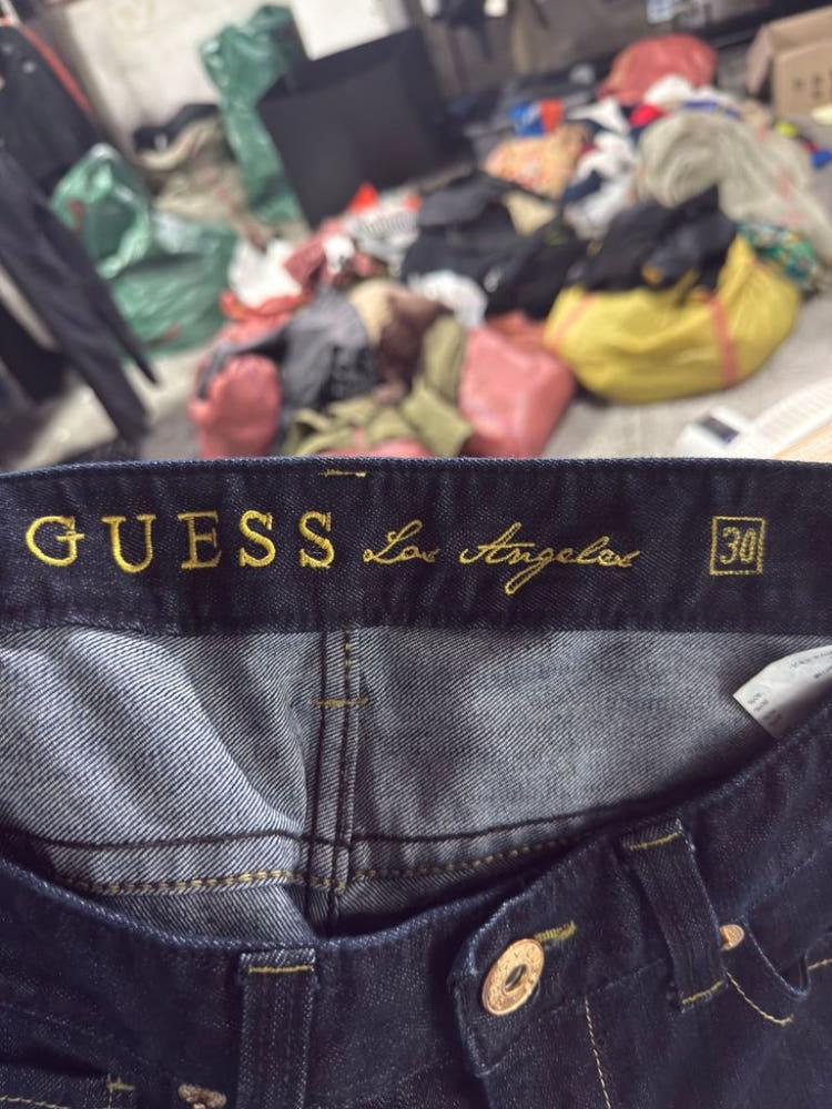A2141 [ GUESS ] 게스 청바지 [ SIZE 6
