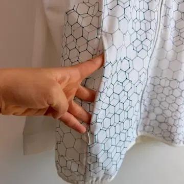 [KOLON SPORT] 코오롱스포츠 여성 그래픽 후드 집업 (사이즈 9 7