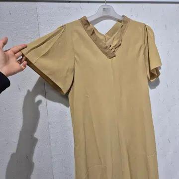 랑방 브이넥 반팔 롱 원피스 카멜 7