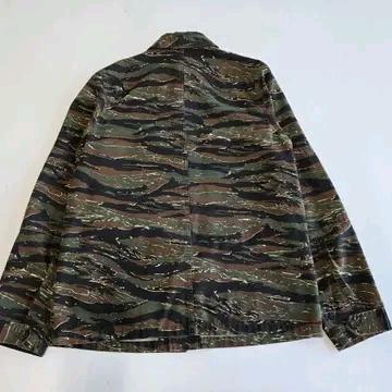 A.P.C 타이거 카모 자켓 카키 M 3