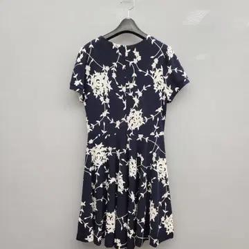 SATIN 플라워 패턴 네이비 원피스 8