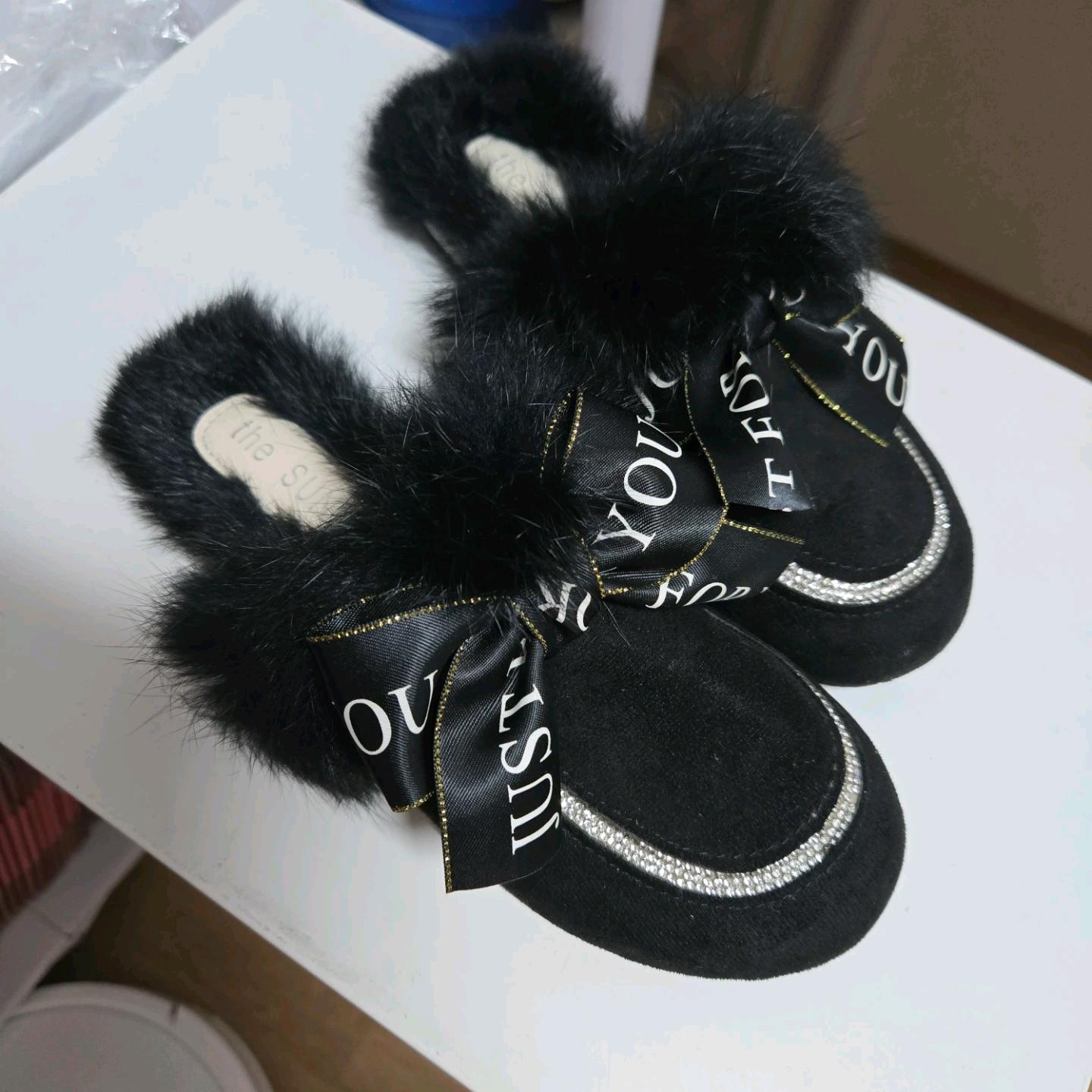 블랙 토끼털 뮬 3