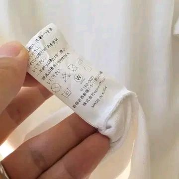 에피누  로고 자수 티셔츠 9