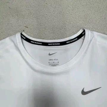 나이키 드라이핏 UV 파일러 반팔 화이트 M 7