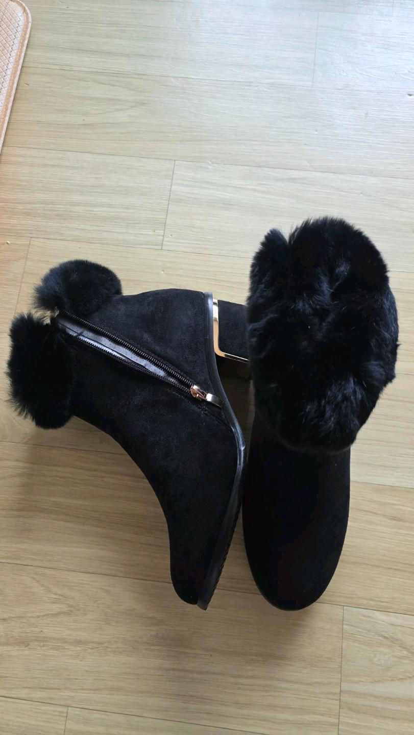 검정 퍼 부츠 245 3