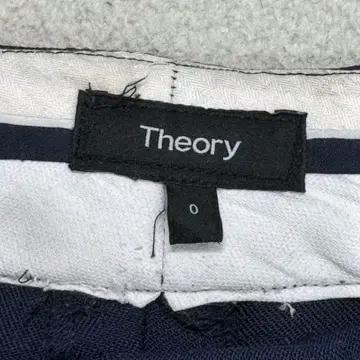 THEORY 부츠컷 슬랙스 네이비 0 4