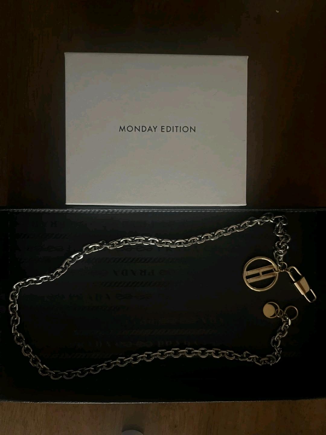 먼데이에디션 실버 체인 네크리스 2