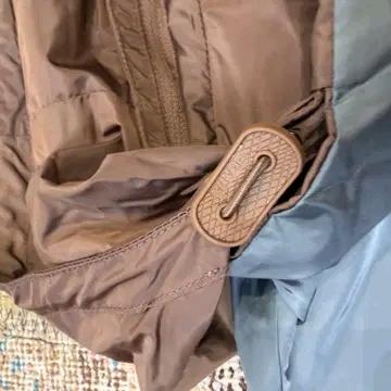 프라다 후드 집업 스몰로고 나일론 양면용 바람막이 올해 구매 10