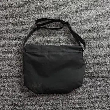 라코스테 네오크록 메신저 백 사이드백 4163 5