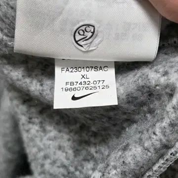 Nike 나이키 테크팩 포워드 크루넥 맨투맨 9