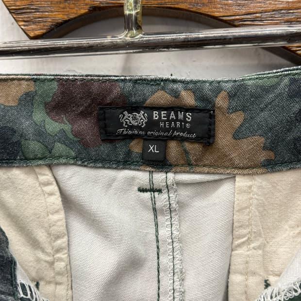 BEAMS HEART Camouflage Leaf Pattern Shor 7