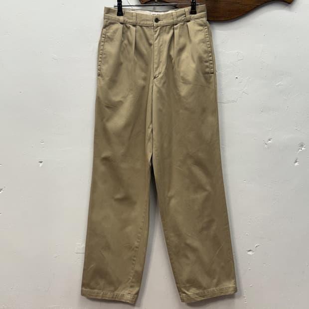 80s Japan Levi's Military Two-Pleated 2