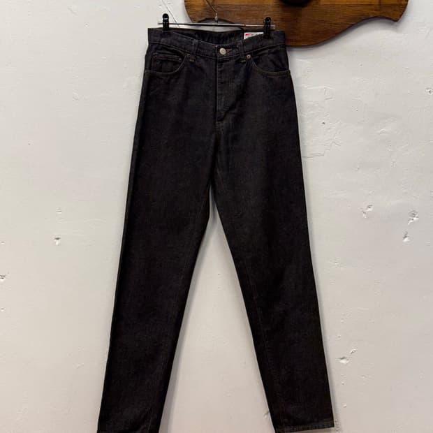 Wrangler Tapered Black Denim Pants 6