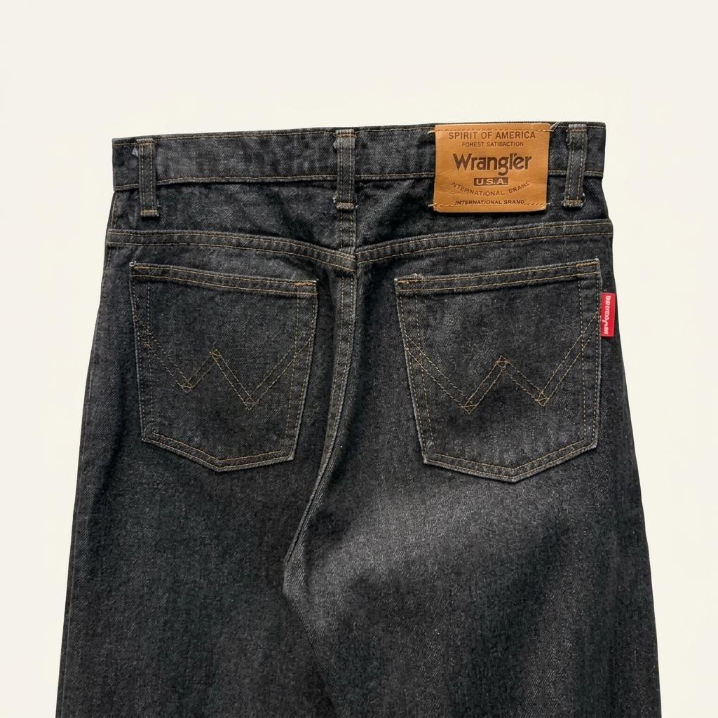 Wrangler Tapered Black Denim Pants 1