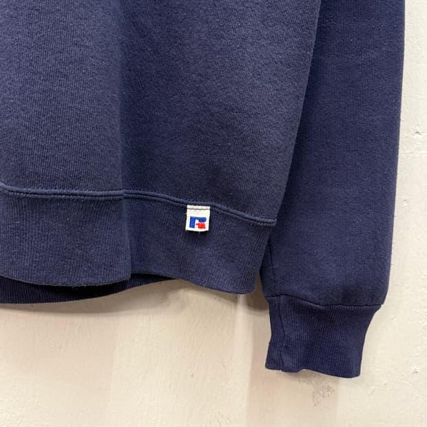 90s USA Russell Athletic Sweatshirt 4