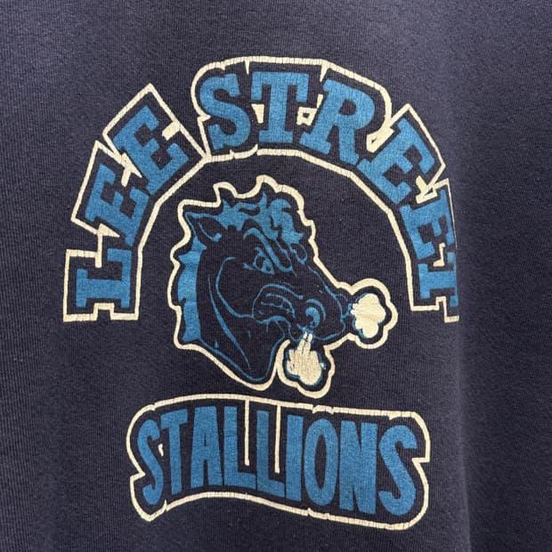 90s USA Russell Athletic Sweatshirt 3
