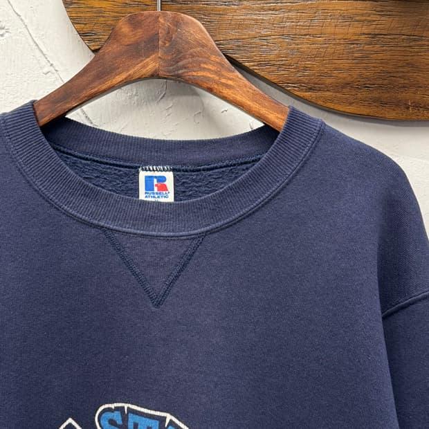 90s USA Russell Athletic Sweatshirt 5