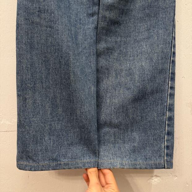 90s Japan Levi's 552 Straight Denim Pant 5